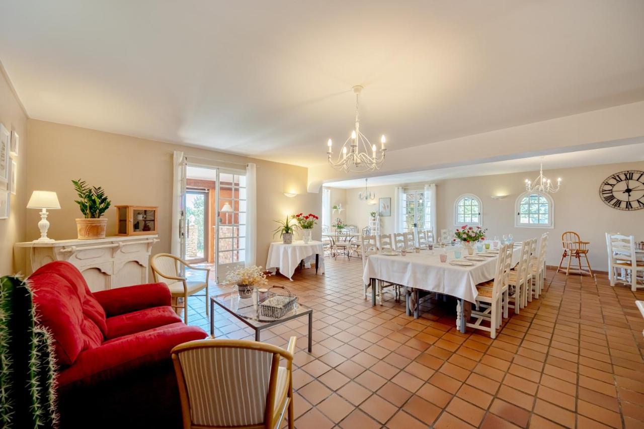 La Maison Du Rouge Gorge - Charmante Maison Climatisee Avec Piscine Ponteves Экстерьер фото